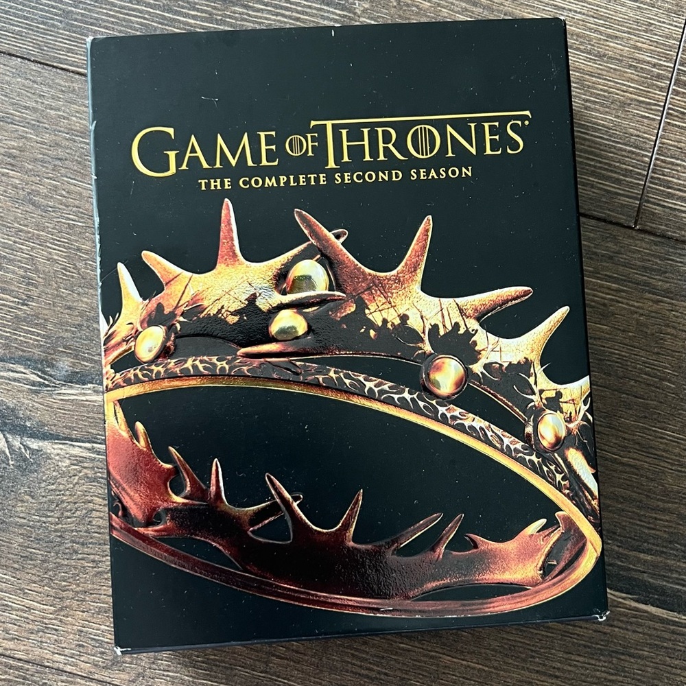 Game of Thrones: The Complete Second Season (Blu-ray) With Slipcover